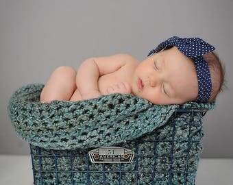 Newborn Digital Backdrop/Background Vintage Metal Basket with Headband and Blanket Overlay!