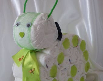 Adorable snail to welcome baby! Diaper cake