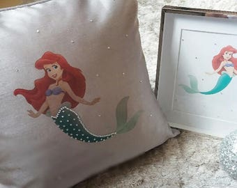 Disney inspired frame and cushion giftset