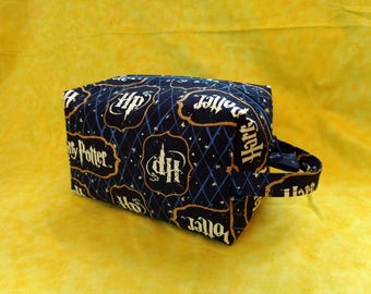 Harry Potter make-up bag, zipper pouch, gryffindor, Hogwarts, cosmetic bag