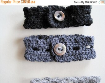 First Fall Sale - 15% Off Rustic Romantic Lace Bracelet - Vintage Button and Cotton Lace Wrist Cuff in Slate Grey