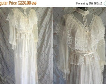 ON SALE Wedding Dress // Vintage 1970's Ivory Lace Maxi Dress Size M up to 28" waist victorian edwardian boho prairie romantic wedding brid