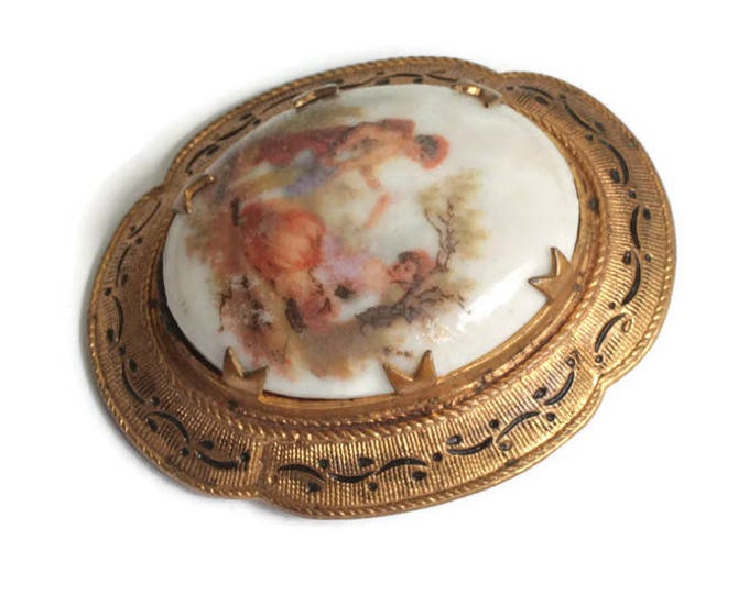 Romantic Courting Couple Porcelain Brooch Cameo Lovers Enameled Frame Vintage