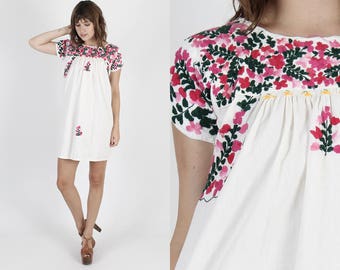 Oaxacan Dress Mexican Dress Boho Wedding Dress Ethnic Dress Festival Dress Vintage 70s Dress Ivory Bright Floral Embroidered Dress Mini S
