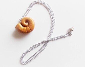 Little Mermaid Cosplay Ursula The Sea Witch Shell Polymer Clay Necklace *Clearance*