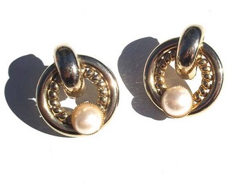 Baroque pearl studs | Etsy