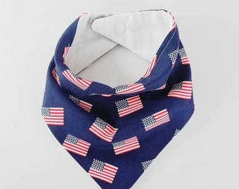 Bandana bib, July 4th bib, dribble bib, Triangle bibs, flag bandana bib, bib, navy white bib, modern bib, modern baby gift, scarf bib
