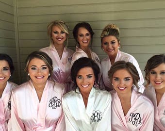 SALE Monogram Bridesmaids Robes, Blush Satin Robes-Getting Ready Robes, Monogrammed Wedding Day Bridal Party Bride Robes, Satin Kimono Robe