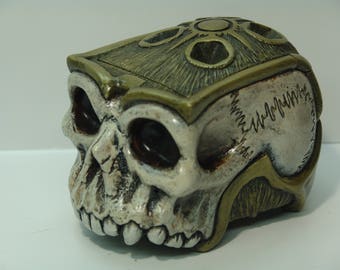 Orzhov Skull Themed Deck Box, Bone. Great for EDH. Holds 100 Sleeved Cards.