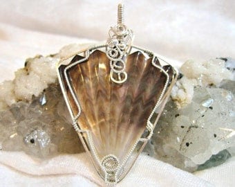 •LUNA YARROW• carved mother of pearl + silver necklace (18