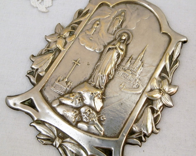 Antique Repousse Embossed Silver Plated Image of Virgin Mary with Lourdes Basilica Framed with Lillis, Our Lady Catholic Religious Picture Antique Repousse Embossed Silver Plated Image of Virgin Mary with Lourdes Basilica Framed with Lillis, Our Lady Catholic Religious Picture