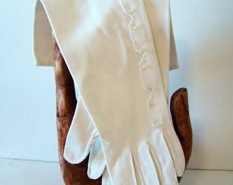 Vintage evening gloves, white opera gloves, long white evening gloves