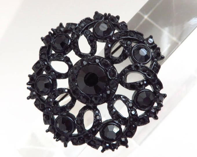 Vintage Black Glass Mourning Brooch | 1960s Floral Wreath Faceted Glass Pin