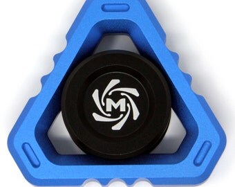 Mechforce - Deltacore Long Fidget Hand Spinner, Aluminum, Blue - Black