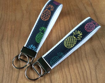 Rainbow Pineapple Key Fob, Tropical Wristlet Keychain, Pineapple Keychains, Key Fobs, Hawaii Wedding Favors, Bridesmaid Gifts, Gift Under 10