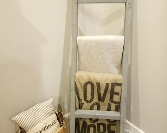Blanket ladder rack