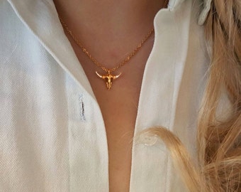 Delicate Petite Bull Skull necklace, Skull necklaces,Layering necklace, Bull necklace,Tiny Necklace ,Bridesmaid Gift, valued gift