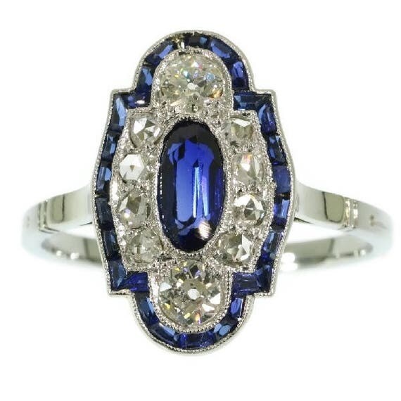 Sapphire Ring Blue sapphire diamond ring platinum center