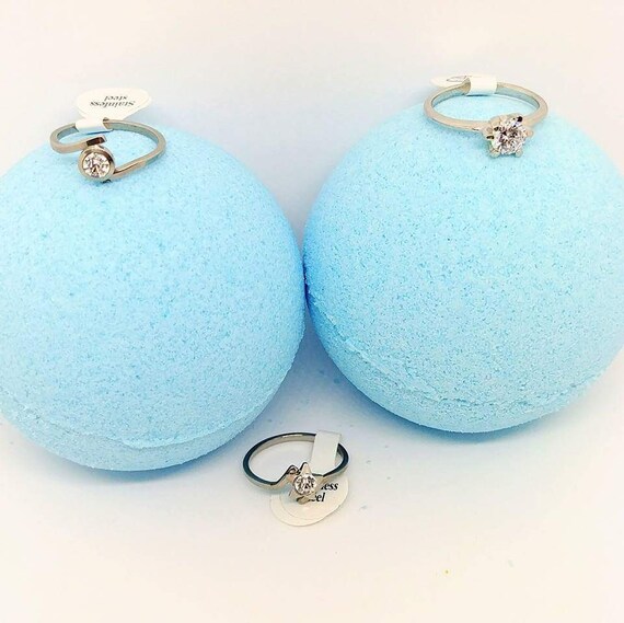 bath bomb with ring jewelry bath bomb bling bath bomb