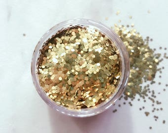 GOLDEN PHOENIX Bio Glitter - Chunky Biodegradable Glitter - Festival Glitter - Eco Friendly - Gold Glitter - Cosmetic Grade - Eyes Lips Face