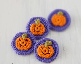 Halloween jewelry Crochet brooch with pumpkin Kids party favors Children costume Cute gifts Trick or Treat Embellishments Pins Purple Orange