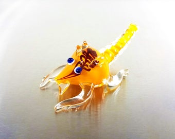 Little Scorpion Animal Glass Smoking Pipe Clear Yellow Orange