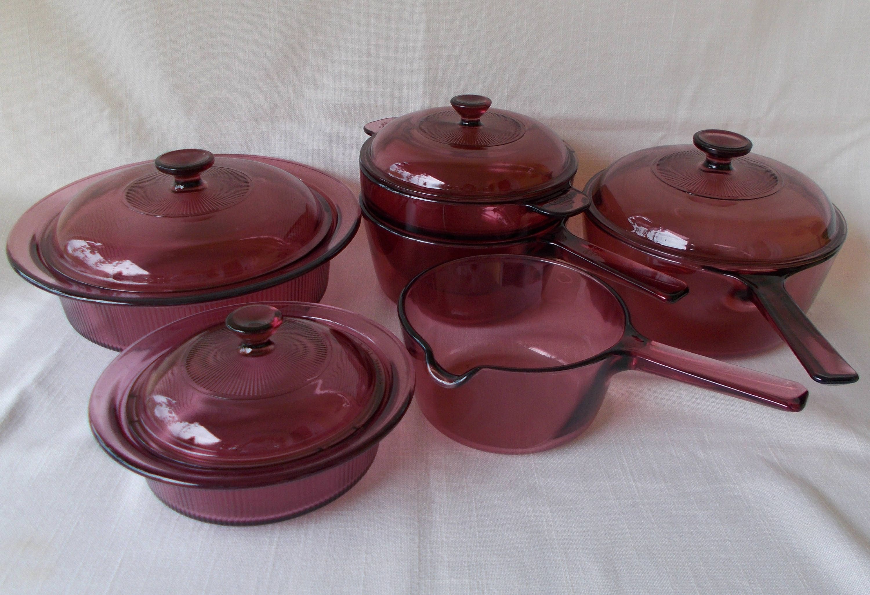 Vintage Corning Visions Cookware Set Cranberry 10 Pieces