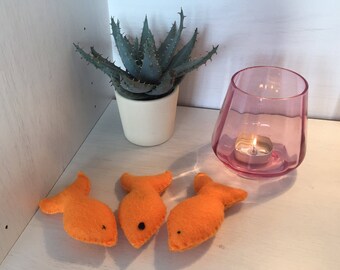 goldfish cat toy