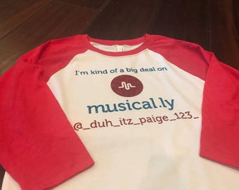 I'm Kind of a Big Deal on Musical.ly in Glitter Raglan Sleeve T-Shirt