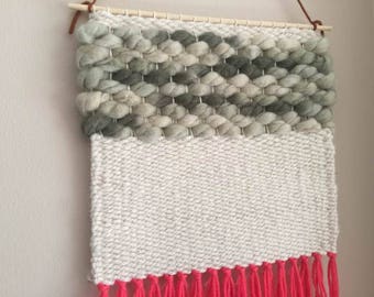 Woven Wall Hanging / Pink + Cream / Modern Weaving / Tissage Mural / Tapestry / Home Decor