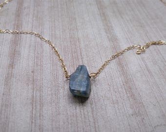 Raw Crystal necklace, raw kyanite , raw kyanite crystal, raw gemstone, minimalist necklace, dainty necklace, gift for her, healing crystals