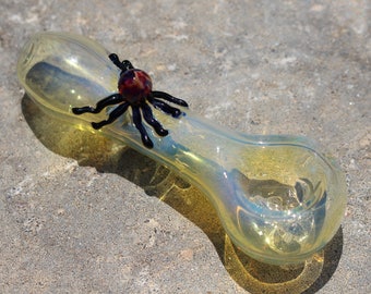 Glass Smoking Pipe, Critter Pipe, Silver Fumed, Unique, Spider Pipe, Tobacco Pipe, Color Changing
