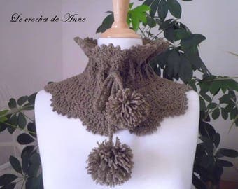 Choker / Brown taupe snood adorned with tassels!