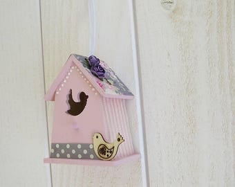 Decorative standing or wall mounted birdhouse