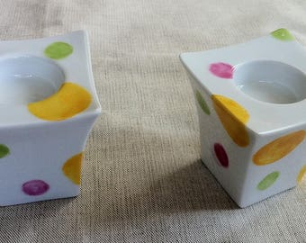 Duo of lanterns porcelain dots pattern