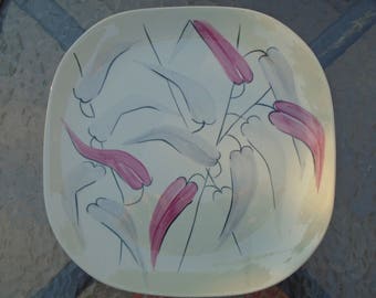 Vintage Redwing square dinner plate with pink and green leaves / vintage dinnerware / Redwing pottery