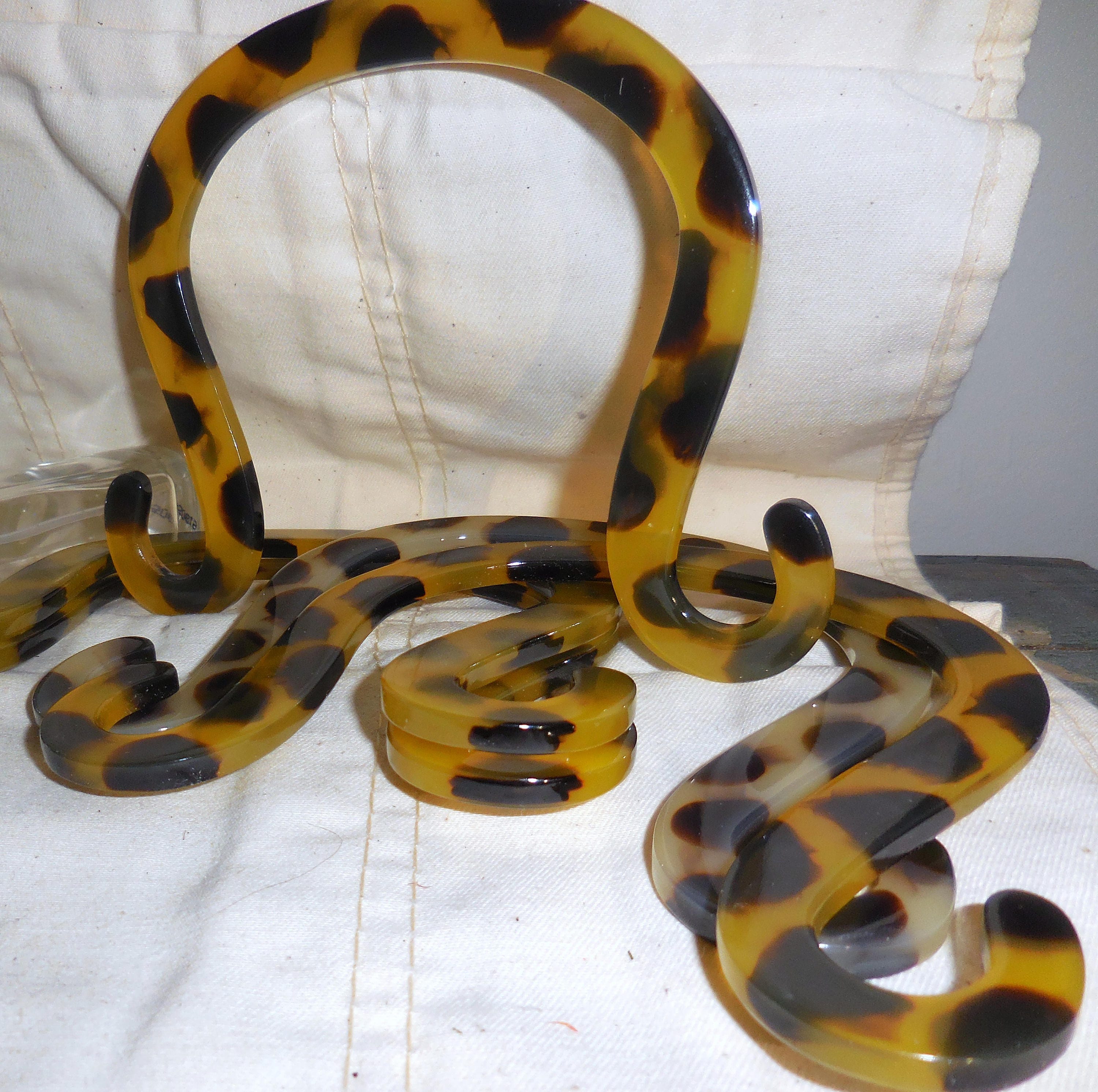 ART Deco Faux Tortoise Shell Lyre Shaped Home Decor Tie Backs
