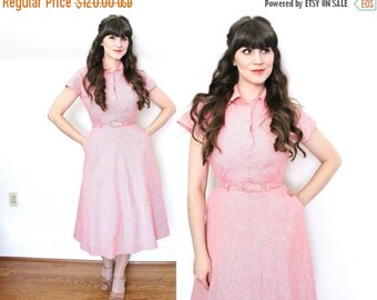 ON SALE 1940s Dress / 40s Dress / 1940s Red Cotton Day Dress