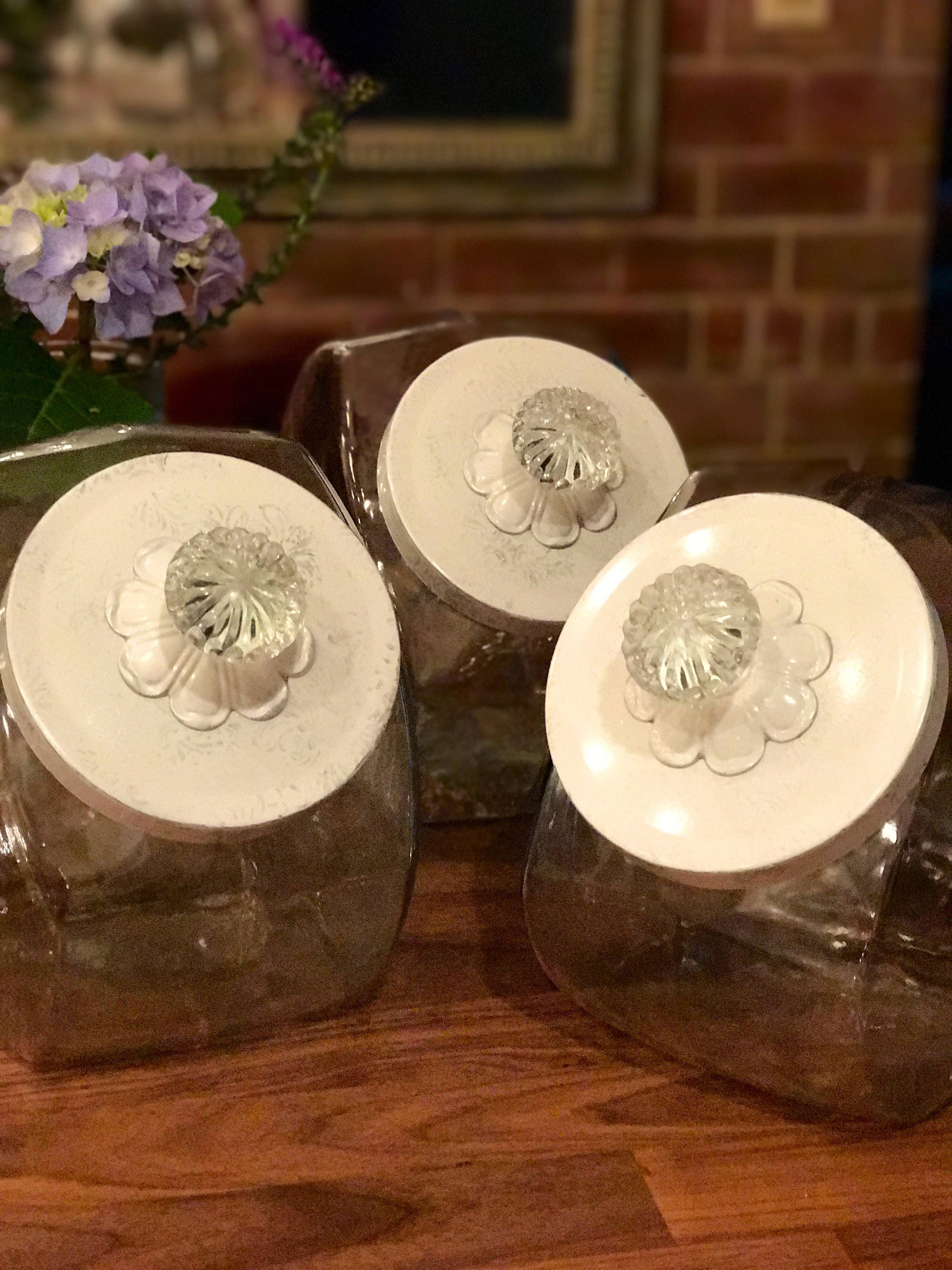 Classic White Cookie Jar