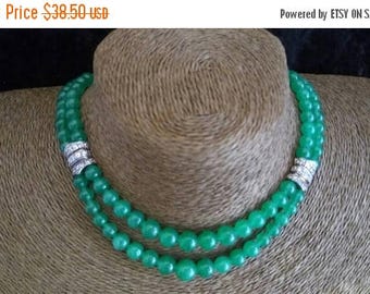 Now On Sale Green Glass & Rhinestone Vintage Necklace