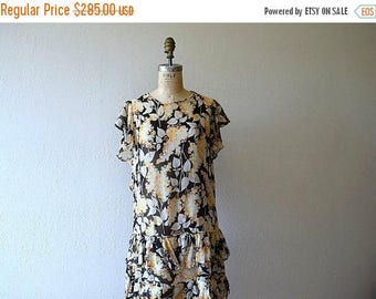 25% SALE Vintage 1920s dress . 20s garden party dress