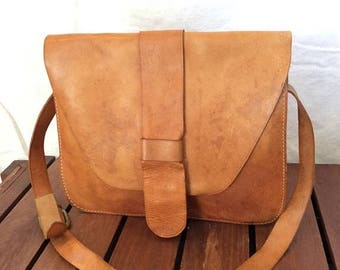 15%OFF VACATION SALE Great Vintage Genuine La Bagagerie Paris Tan Leather Small Briefcase Shoulder Bag Made in France