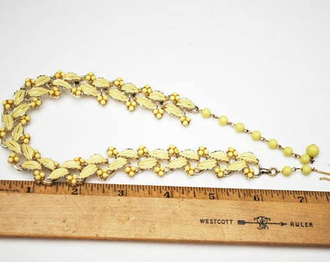 Vintage Yellow floral link necklace - signed Coro - yellow enamel leafs- Lucite berries - Mid century Necklace