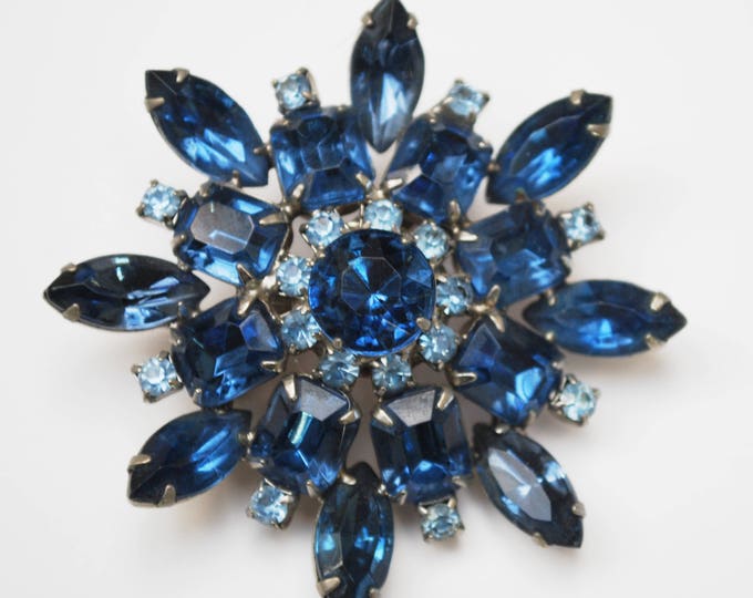 Blue Rhinestone Flower Brooch - Mid Century - silver metal - blue crystal - 2 1/4 inch - Atomic Pin