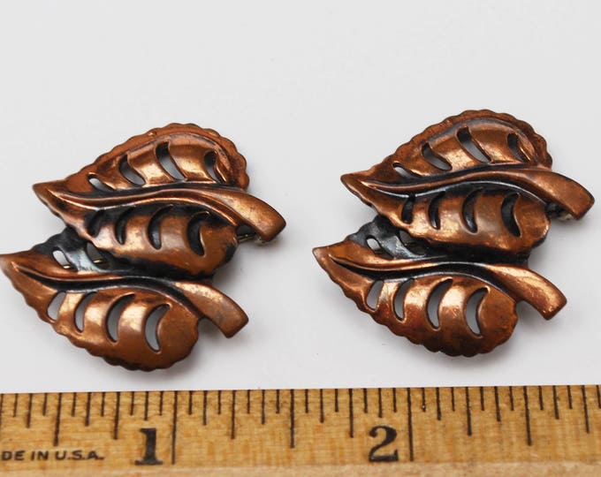 Copper Leaf scatter pins - two brooch - lot of brooches - Renoir style