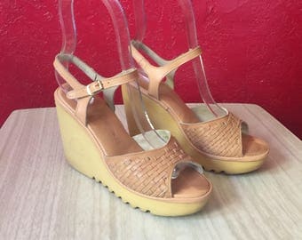 Vintage Cherokee Wedges ~ Strappy Leather Sandals, 7