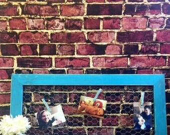 ON SALE Chicken Wire Frame-Distressed Chicken Wire Frame-Farmhouse Board-Rustic Frame-Chicken Wire-Bulletin Board-memo board-chicken wire de