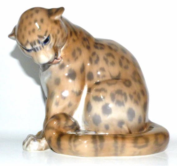 Vintage Rare Royal Copenhagen Sculpture Knud Kyhn Snow Leopard