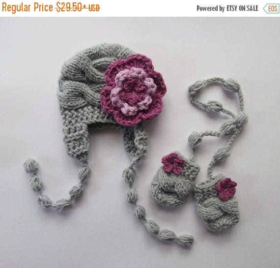 SALE 10 SALE Baby Girl Hat and Mittens Knit Baby Set Baby