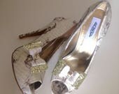 Ladies shoes, ivory skull,wedding script, skull and script, wedding shoes,customised shoes, peep toe shoes, high heel shoes custom colours